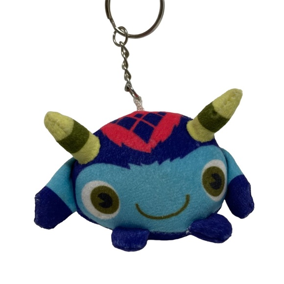 Collectible Key Chain Plush 2.5"in American Heart Association "PETUNIA" - Picture 1 of 4